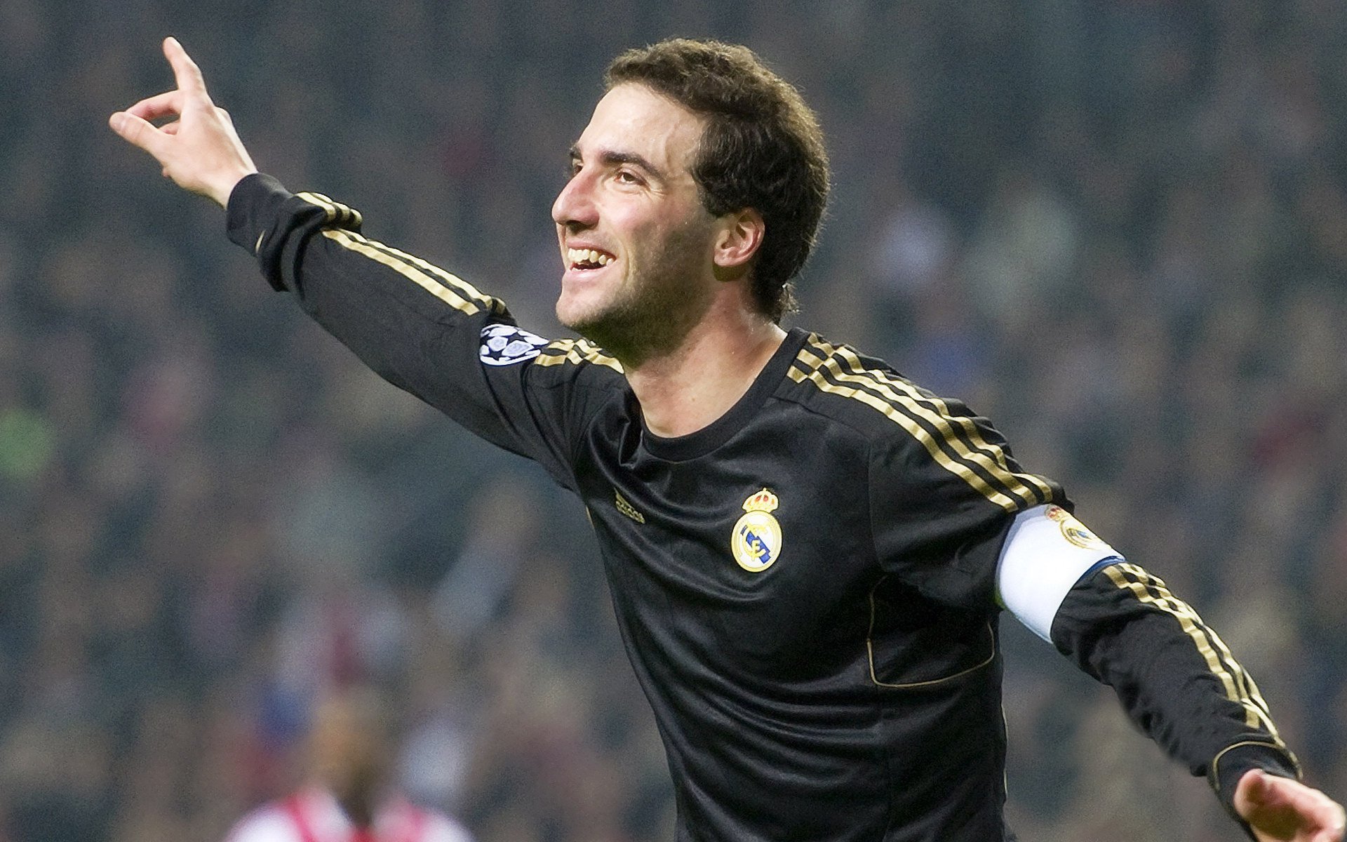 曼联冬窗引援动向分析，安德森将为球队注入新能量，安德森 曼联